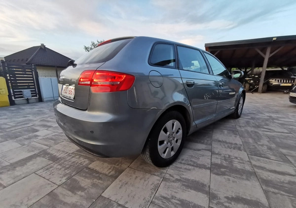 Audi A3 cena 30500 przebieg: 194000, rok produkcji 2010 z Dębica małe 596
